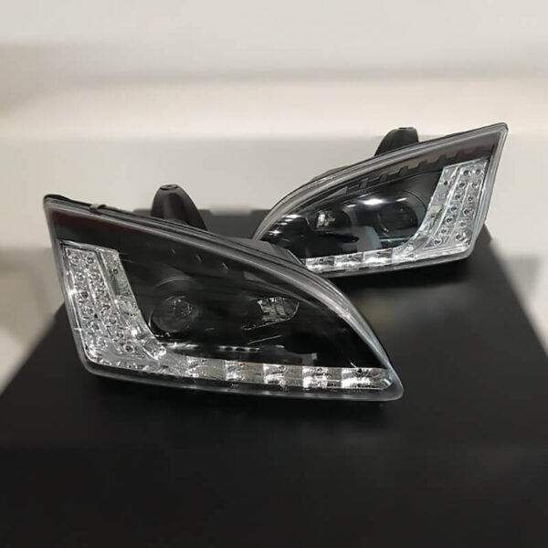 Μπροστινά Φανάρια Set Για Ford Focus 04-08 DRL & Led Φλας Μαύρα H1/H1 JunYan - Image 2