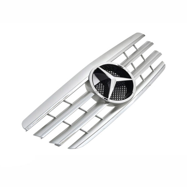 All in Point Μάσκα Για Mercedes-Benz E-Class W210 99-02 Amg Look Με 4 Γρίλιες Ασημί/Χρώμιο 1 Τεμάχιο 0015750