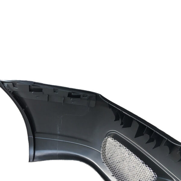 Μπροστινός Προφυλακτήρας Για VW Golf IV (4) 98-03 R32 Look Από Abs Πλαστικό Με Σίτες Αλουμινίου Made in Taiwan - Image 4